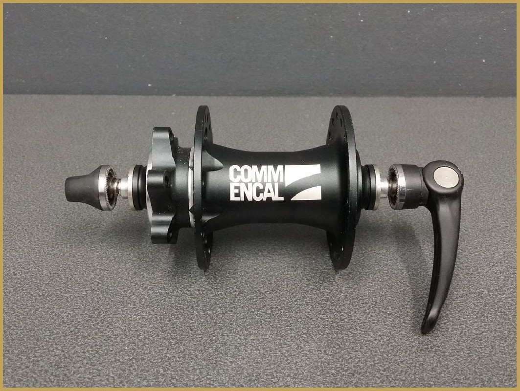 Mozzo anteriore "COMMENCAL DISCO" 32t (Rif 207)