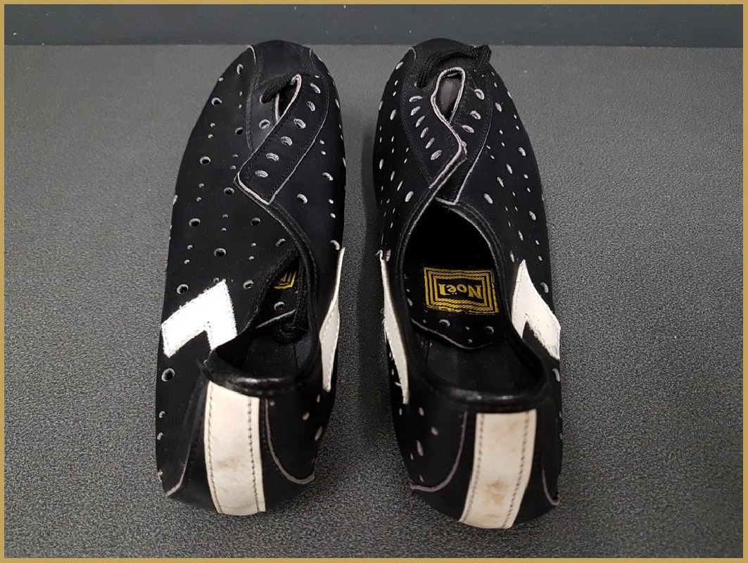 Shoes OUR "CHRISTMAS" Size 38 (Ref 81)