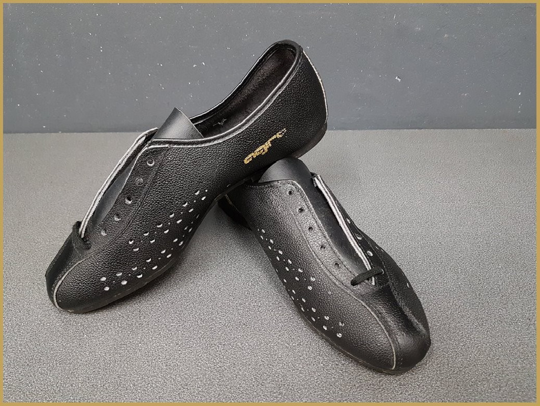 Scarpe NOSTRO "AGIRO CYCLO-Dimensioni-39 (Rif 76)