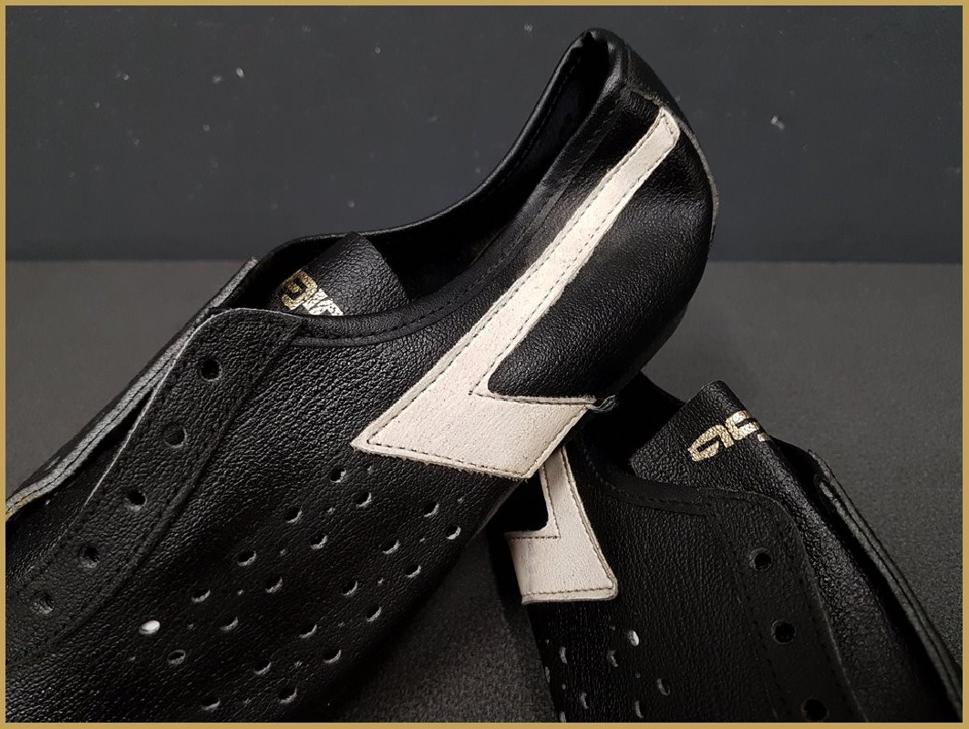 Schuhe UNSERE "AGIRO" - Größe 35 (Ref 72)