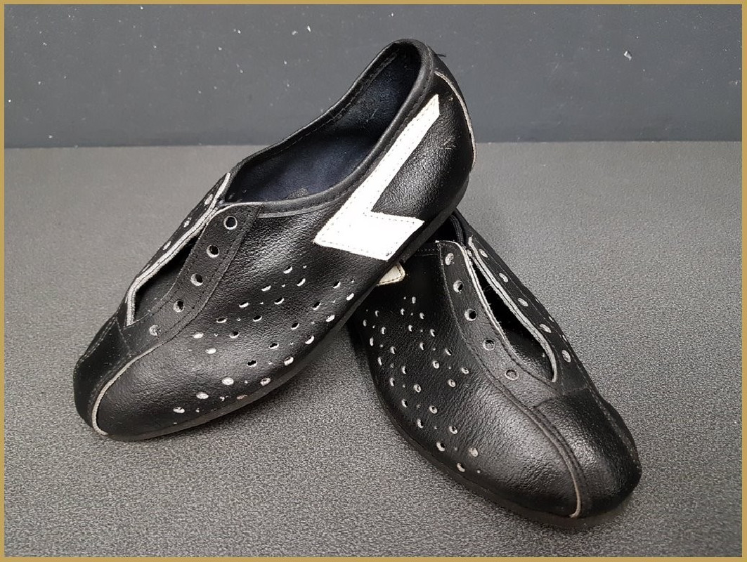 Zapatos de NUESTRA "AGIRO" Tamaño 32 (Ref 73)