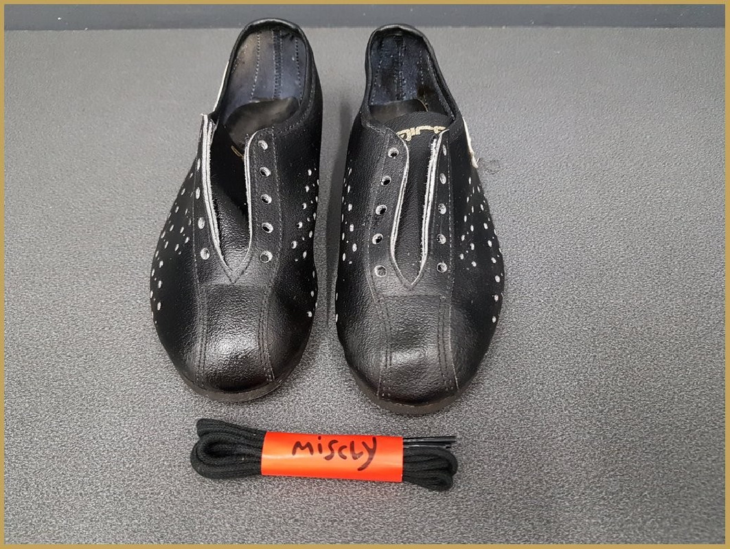 Shoes OUR "AGIRO" Size 32 (Ref 73)