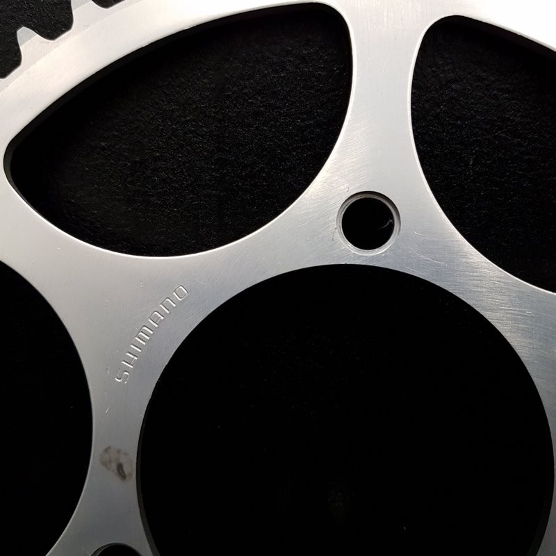 Chainring N. O. S "SHIMANO 600 3 holes" 52d (Ref 1055)