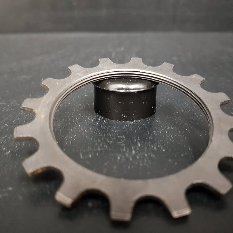 Pinion N. O. S " CYCLO 16d "(Ref 03)