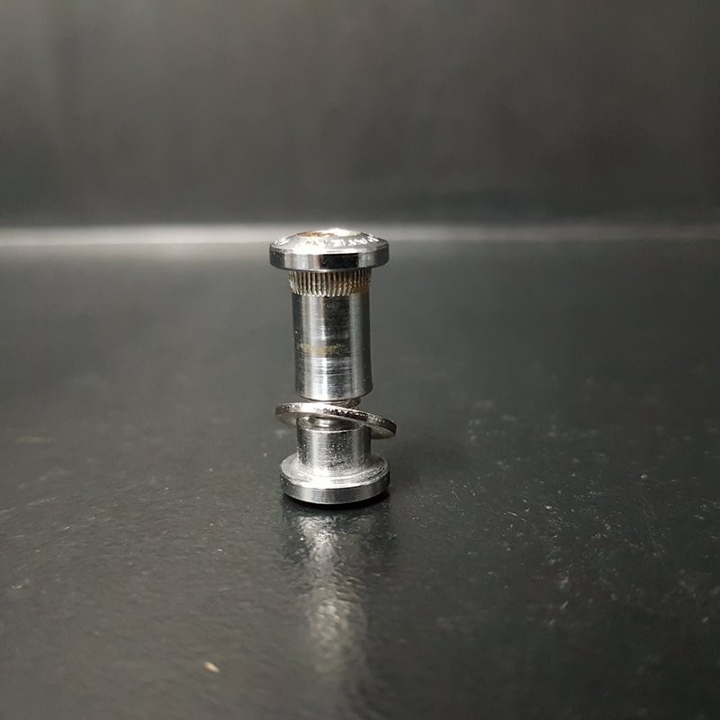 Saddle clamping screw "CAMPAGNOLO" (Ref 150)