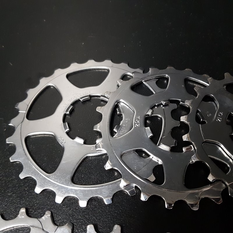 Cassetta "PAGNOTTA / Campagnolo" 10v 13/25 (Ref 292)