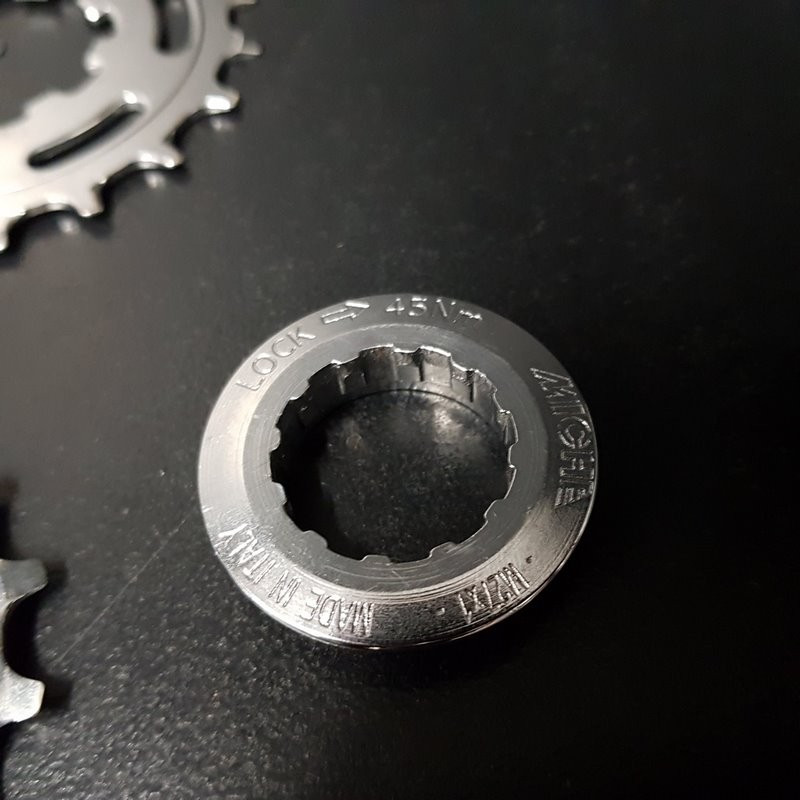 Cassetta "PAGNOTTA / Campagnolo" 10v 13/25 (Ref 292)