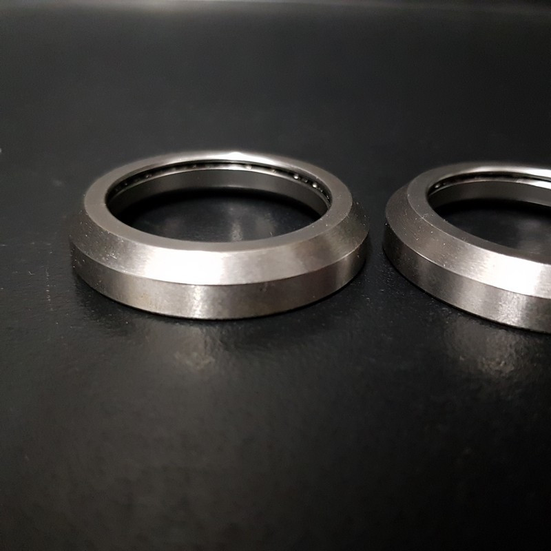 Steering Set Bearings "STRONGLIGHT" 41.7 x 30.5 (Ref 628)