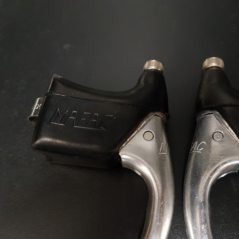 Manetas de freno N. O. S "MAFAC COURSE 121" (Ref 610)