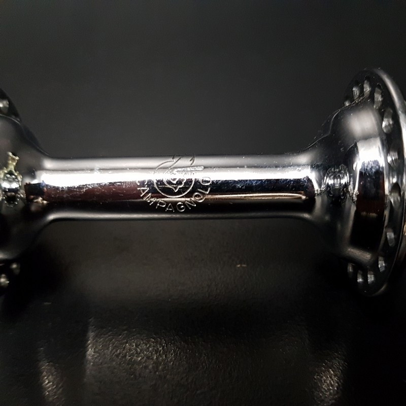 Buje delantero "CAMPAGNOLO GRAN SPORT A/1006" N. O. S 36t (Ref 408)