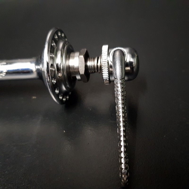 Front hub "CAMPAGNOLO GRAN SPORT A/1006" N.O.S 36t (Ref 408)