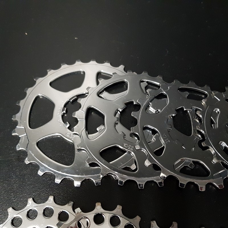 Cassette N. O. S "FSA / CAMPAGNOLO" 9v 13/23 (Ref 316)
