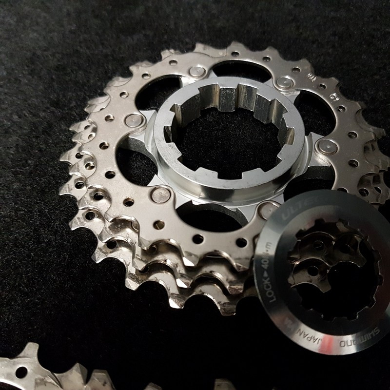 Kassette "SHIMANO ULTERGA CS-6700" 10v 12/25 (Ref 341)