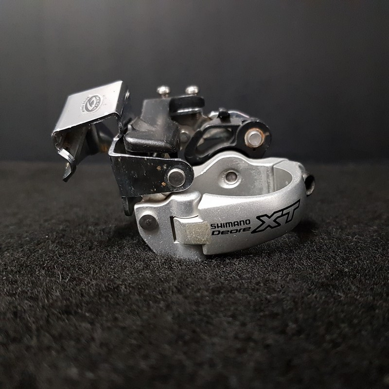 SHIMANO XT M760" MTB front derailleur (Ref 1482)