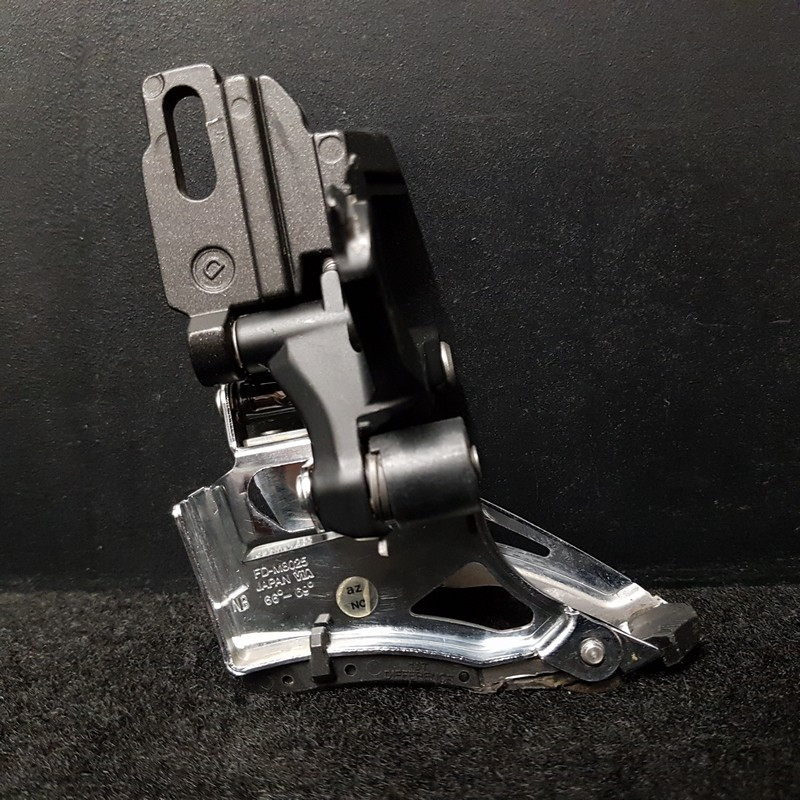 Desviador MTB SHIMANO XT M8025 Direct mount 2x11" (Ref 1483)