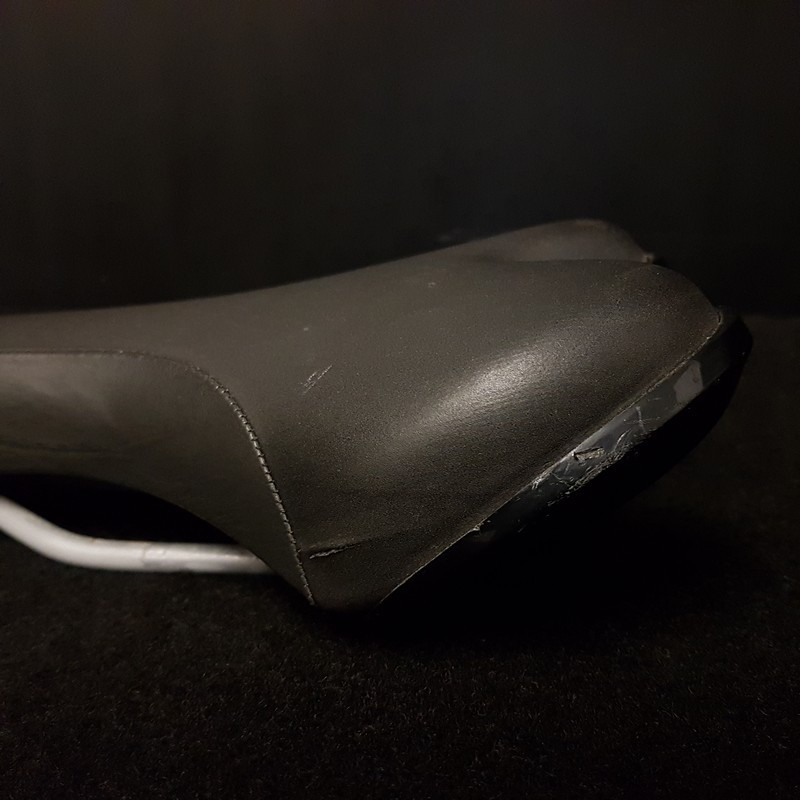 Sillín "FIZIK PAVE" (Ref 434)