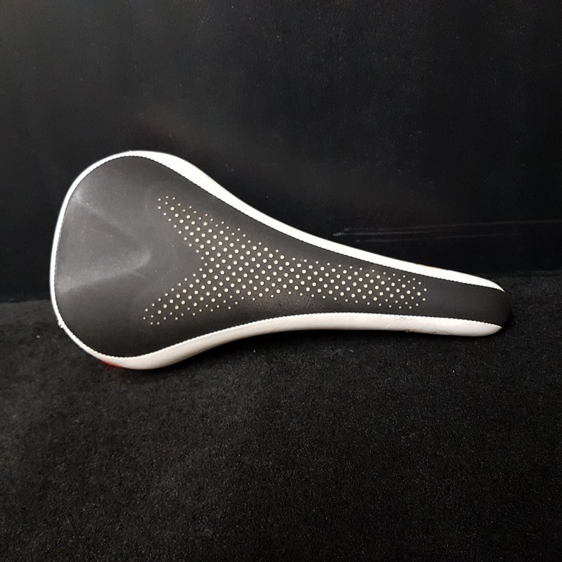 Sella FIZIK "POGGIO" (Ref 522)