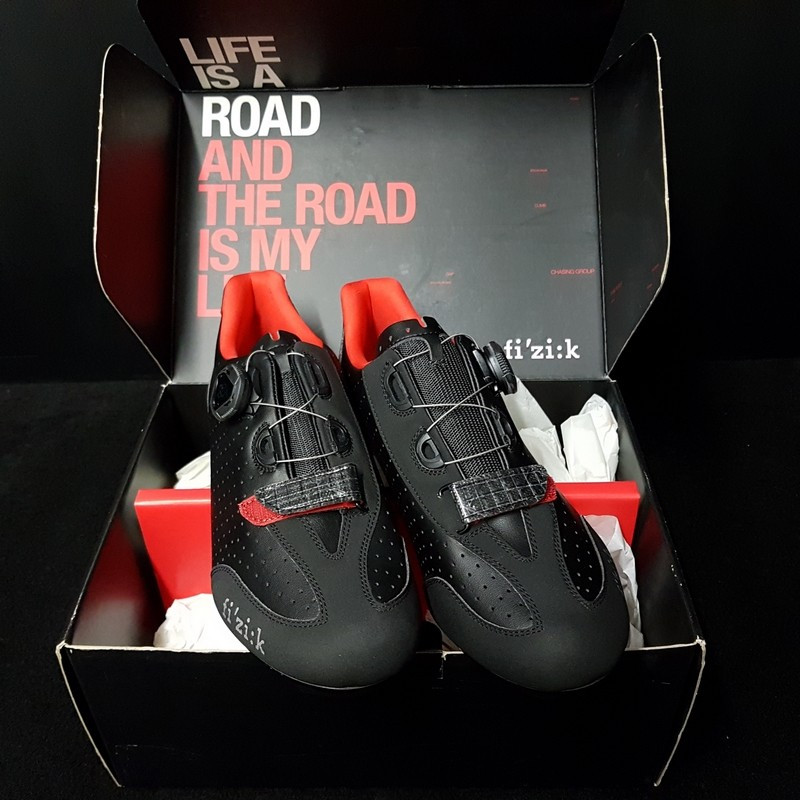 Neue Schuhe "FiZik BOA MAN R3" Größe 41.5 (Ref 121)