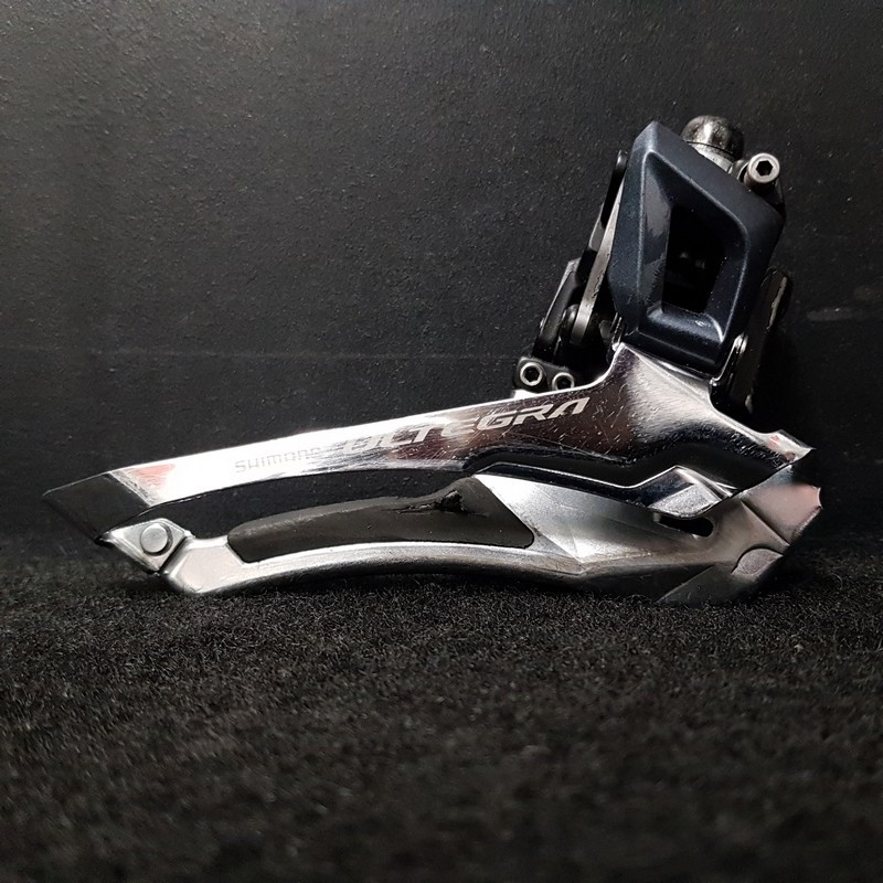 Umwerfer vorne "SHIMANO ULTEGRA R8000" (Ref 1543)