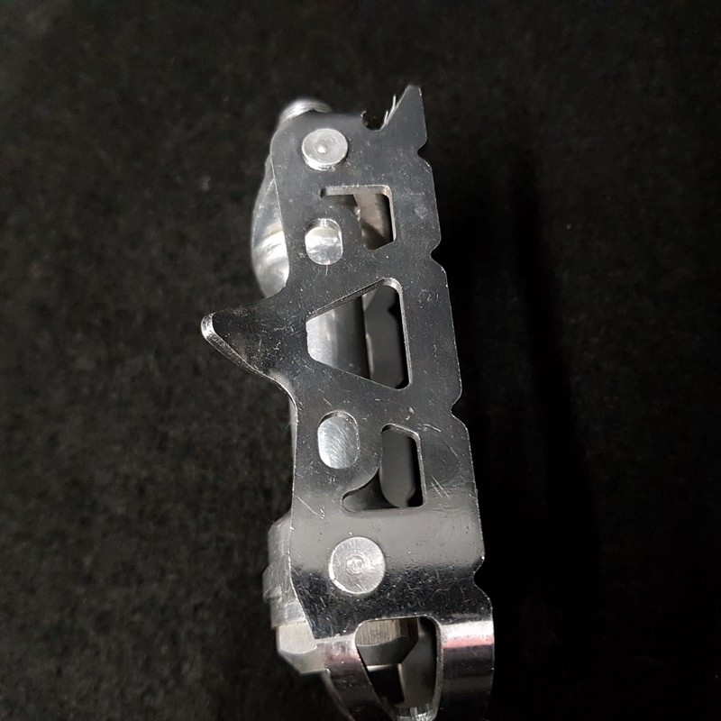 MAILLARD 700" N.O.S 14 x 1.25 pedal derecho (Ref 761)