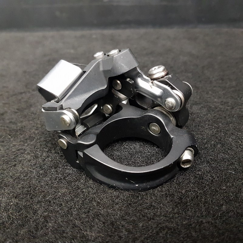 Umwerfer vorne "SHIMANO DEORE 2x10" (Ref 1567)