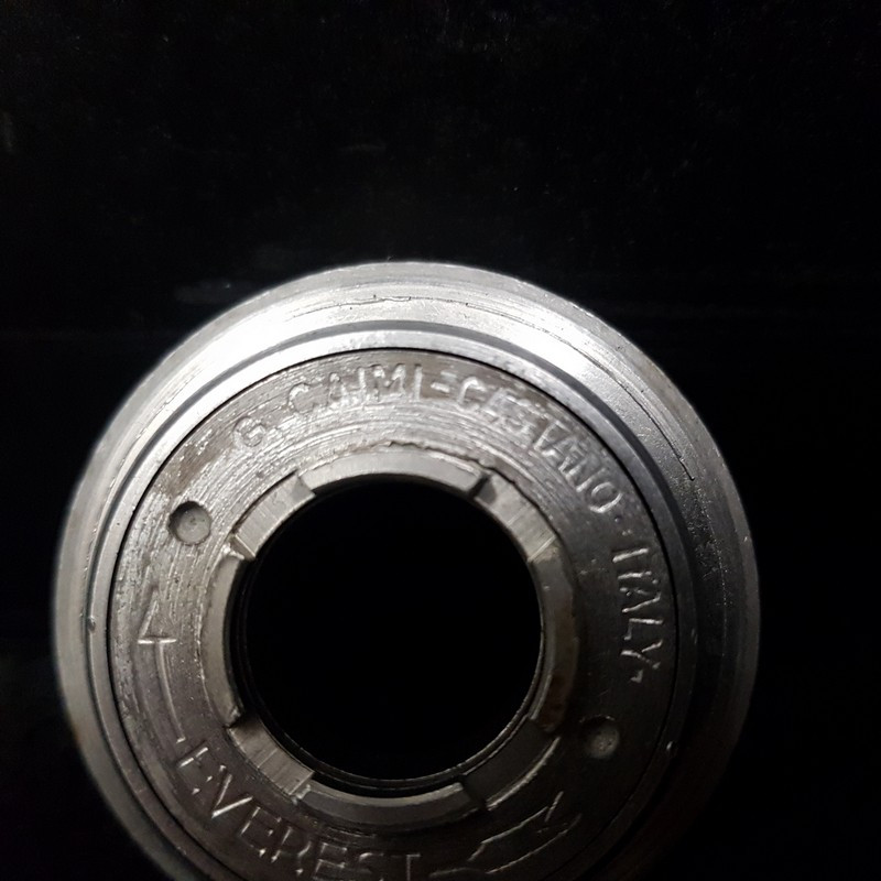 Cuerpo rueda libre "EVEREST EXTRA LEGGERA" 6v (Ref 883)