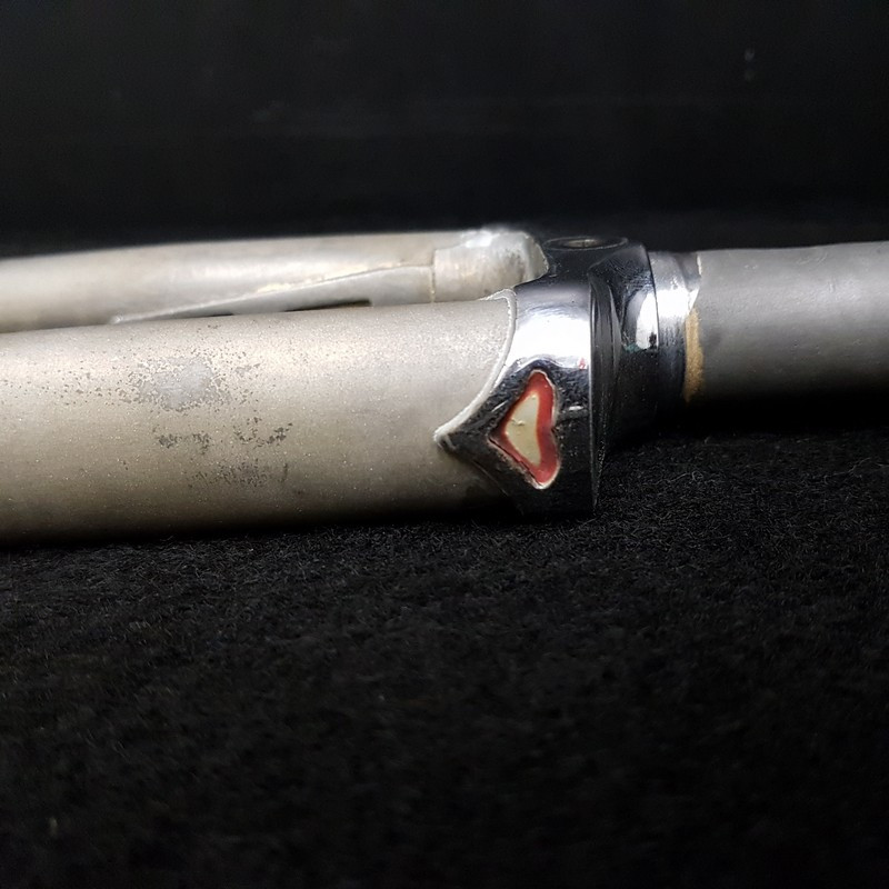 700er-Gabel aus sandgestrahltem Stahl (Ref 197)
