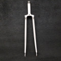 Fourche "randonneuse 700" 25 x 1 (Ref 204)