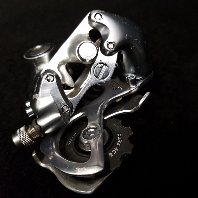 Hinterer Umwerfer "SHIMANO DURA ACE 7402" 8v (Ref 1579)