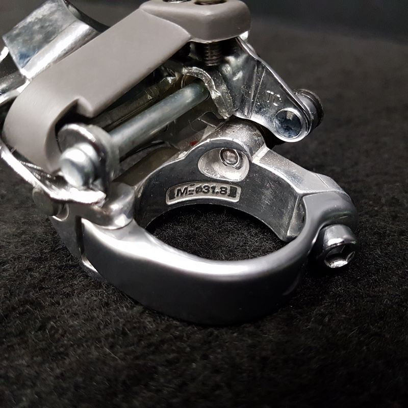 Umwerfer vorne N.O.S "SHIMANO ALIVIO MC18" 31.8 (Ref 1595)