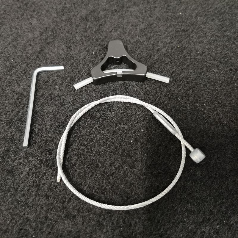 Triangle de liaison "CANTILEVER" noir (Ref 158)