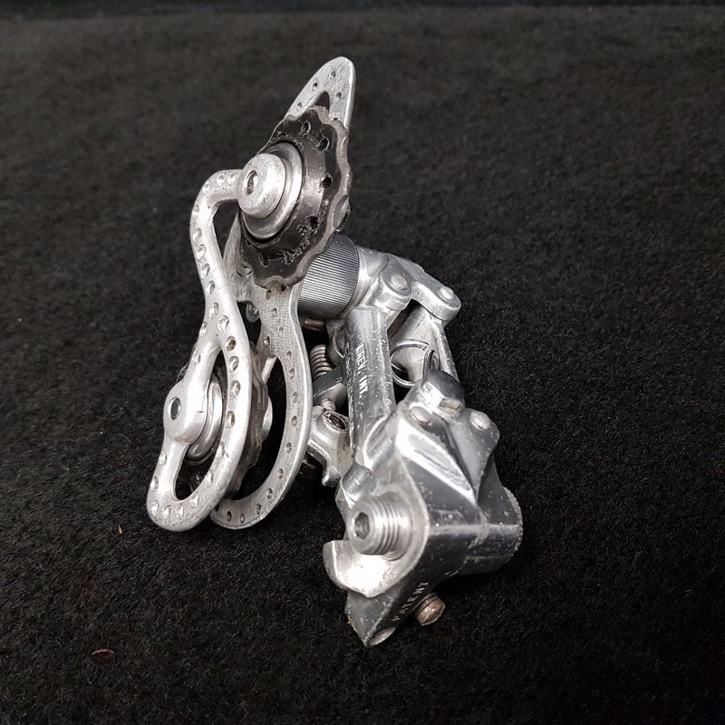 Hinterer Umwerfer "CAMPAGNOLO RECORD DRILLED "6v (Ref 1604)