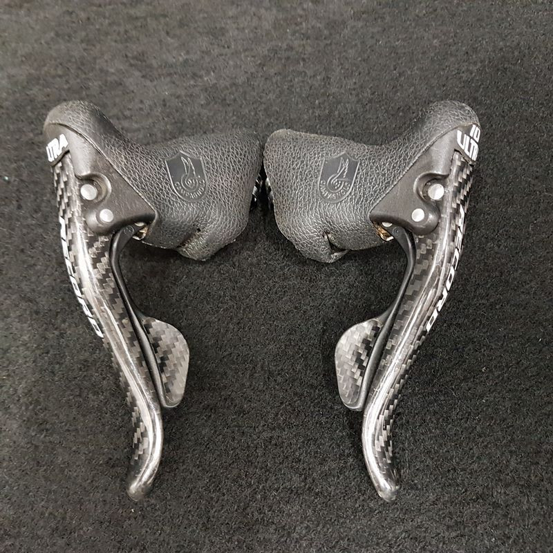 Bremshebel "CAMPAGNOLO RECORD" 10v (Ref 686)