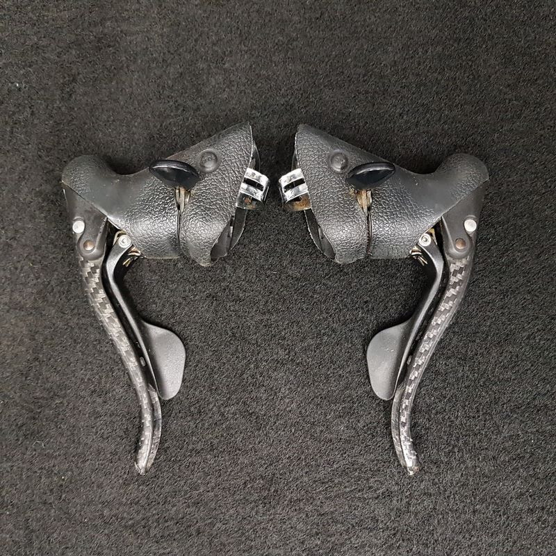 Bremshebel "CAMPAGNOLO CHORUS" 10v (Ref 687)