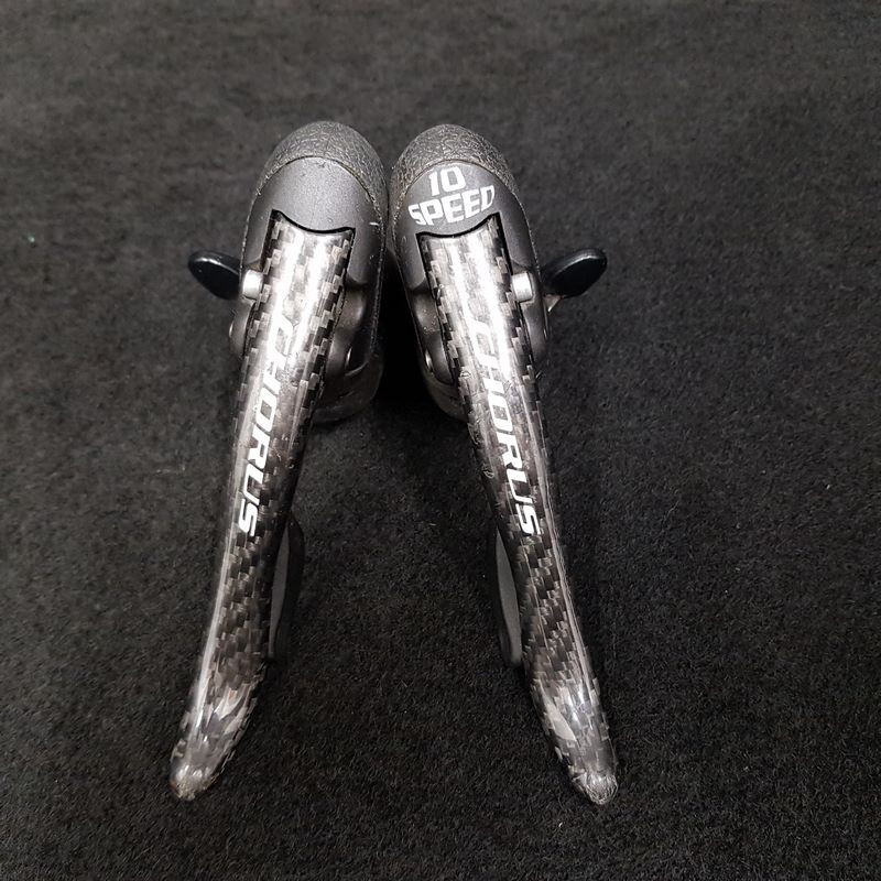 Bremshebel "CAMPAGNOLO CHORUS" 10v (Ref 687)