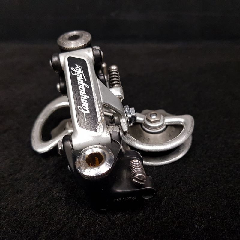 CAMPAGNOLO SUPER RECORD "6v rear derailleur (Ref 1605)