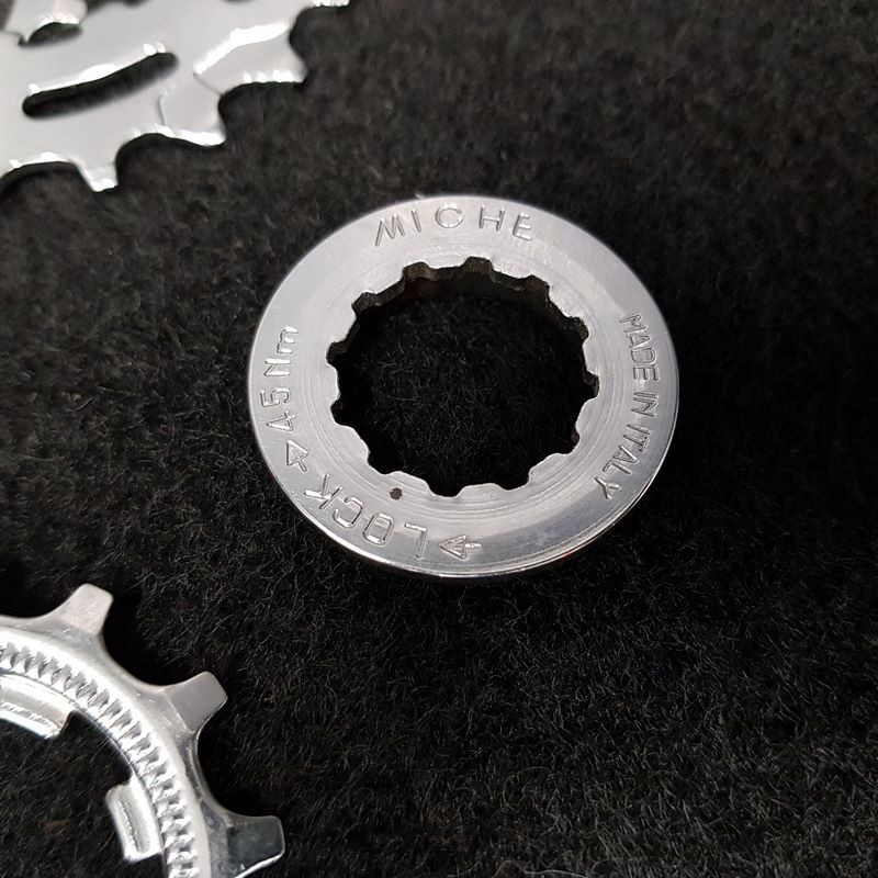 Cassetta MICHE compatibile CAMPAGNOLO" 9v 13/25 N.O.S. (rif. 386)
