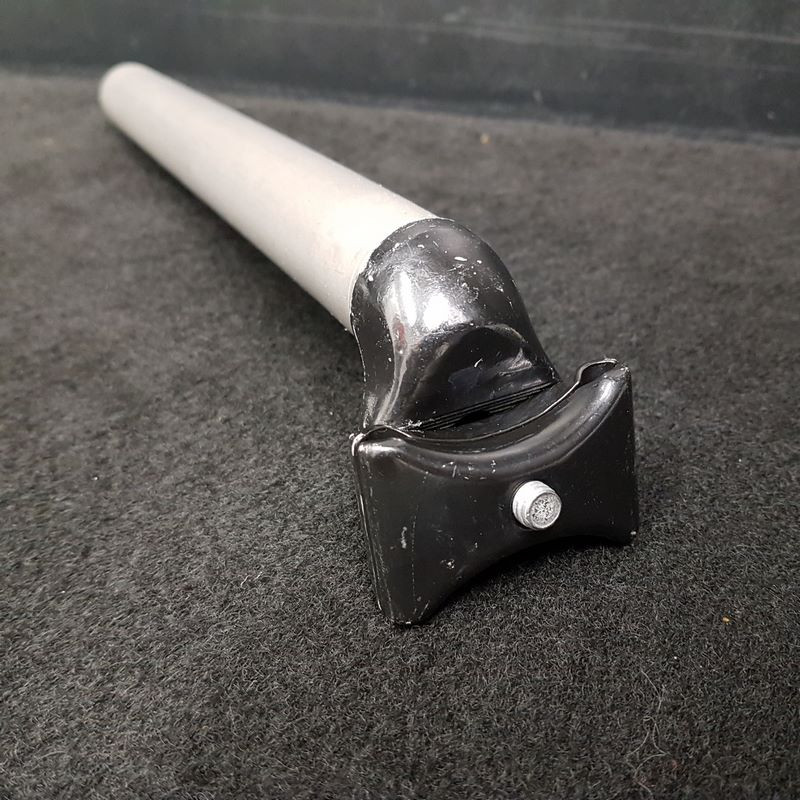 N.O.S "TITANIUM" seatpost Ø 28.8 (Ref 605)