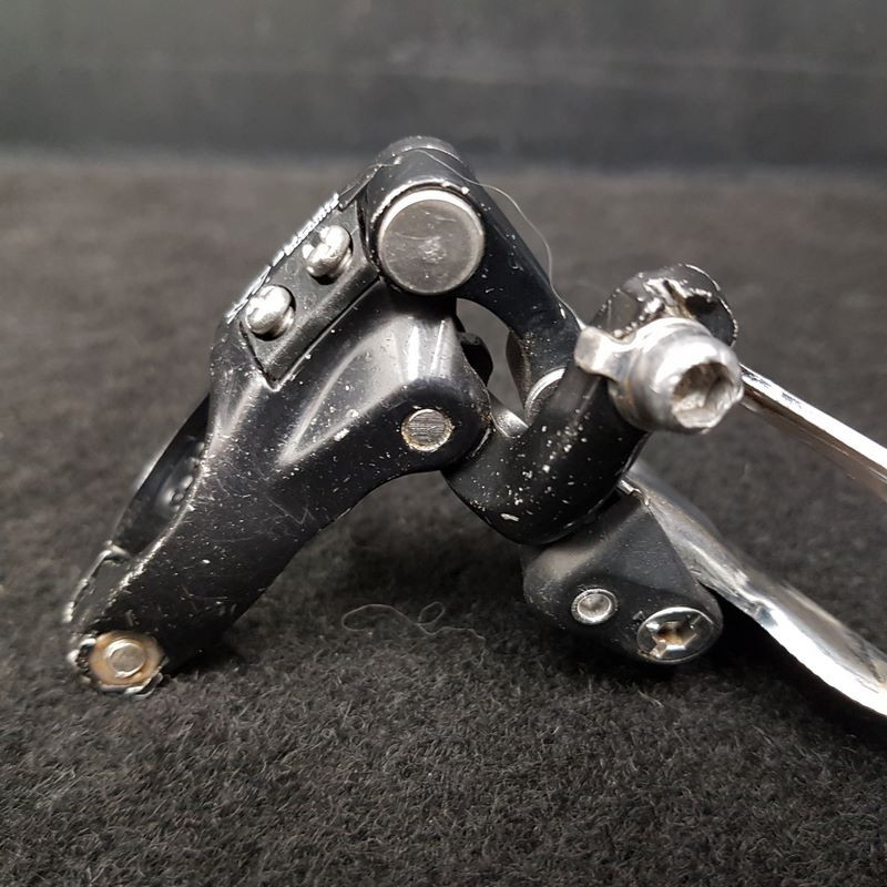Deragliatore anteriore "SHIMANO LX M566" (Ref 1638)