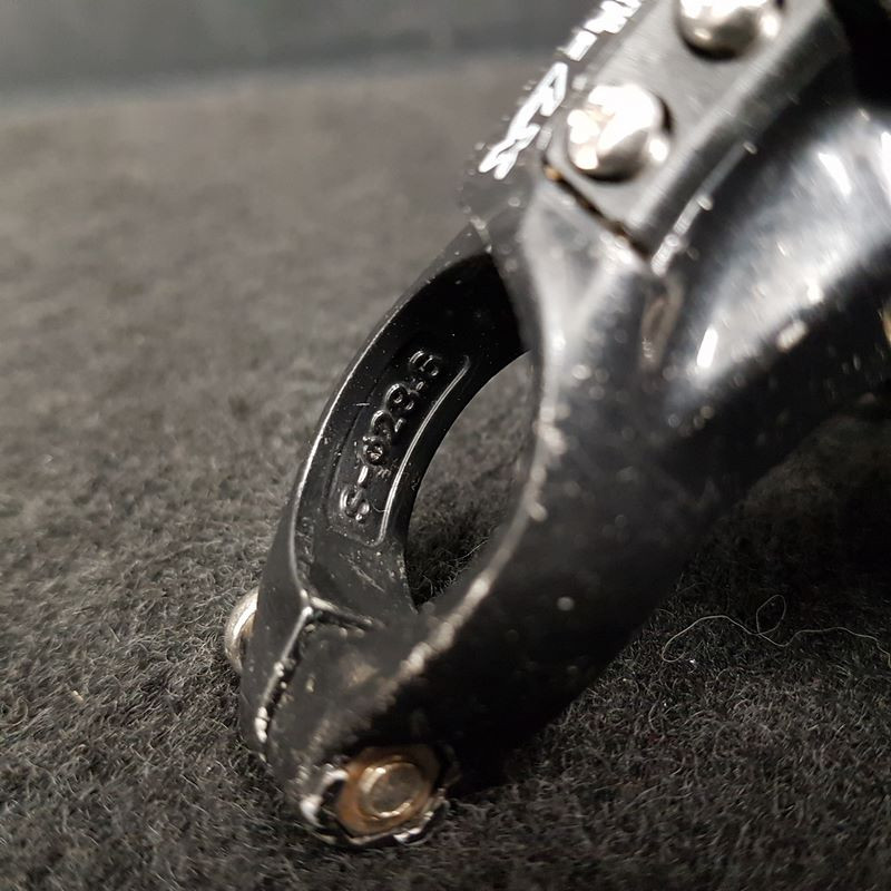 SHIMANO LX M566" front derailleur (Ref 1638)