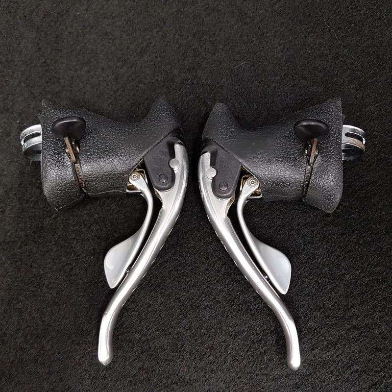 Palancas de freno "CAMPAGNOLO ATHENA" 2 x 8v (Ref 691)