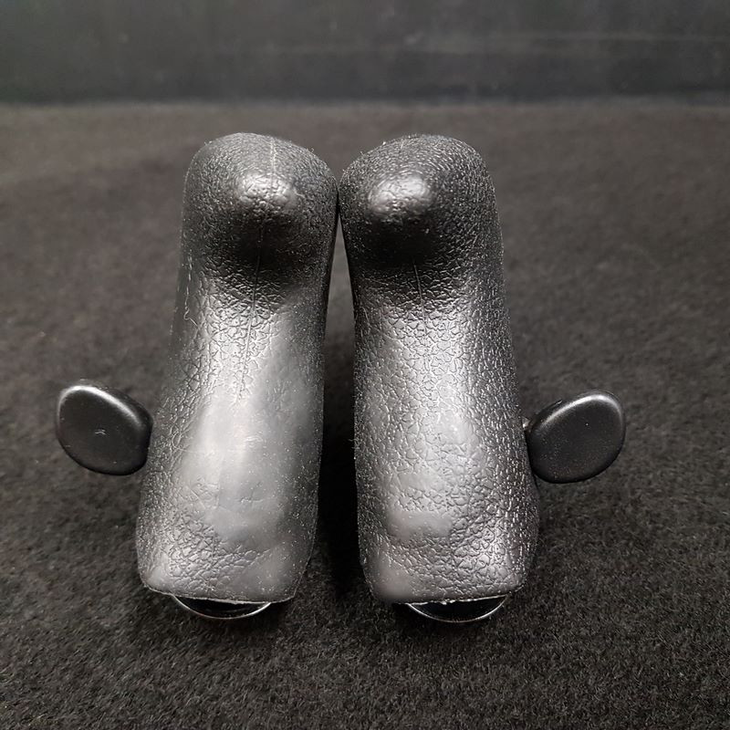 Bremshebel "CAMPAGNOLO ATHENA" 2 x 8v (Ref 691)