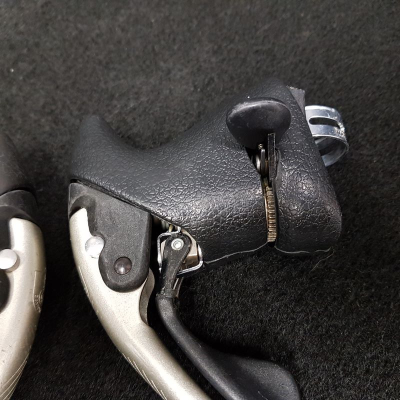 Bremshebel "CAMPAGNOLO CENTAUR" 8v (Ref 697)