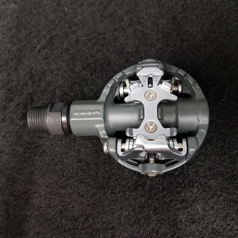 Pedal RECHTS "CODA" 9/16 x 20 (Ref 879)