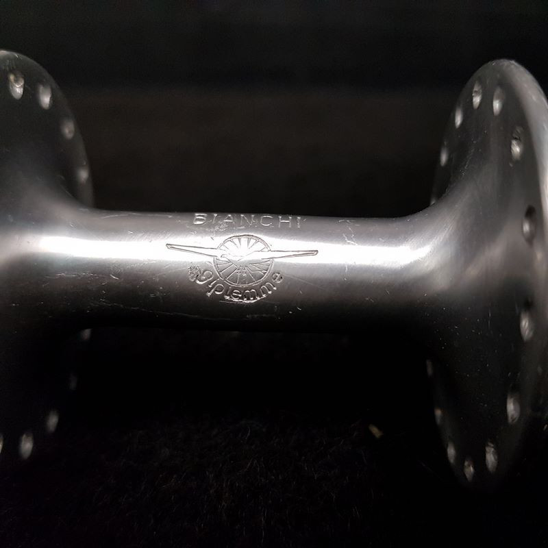 BIANCHI 32t rear road hub (Ref 480)