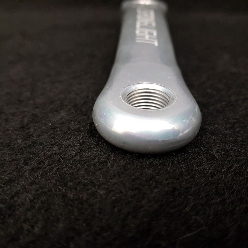 Kurbel LINKS "STRONGLIGHT" 175 mm (Ref 934)