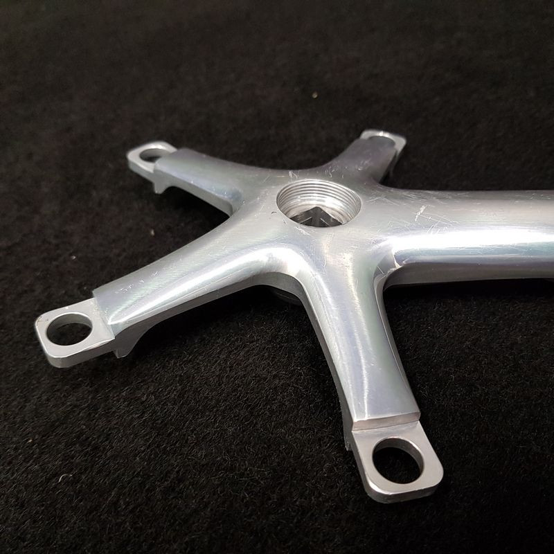 Guarnitura diritta "CAMPAGNOLO" 175 mm (Ref 936)