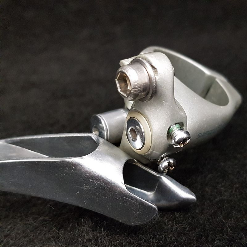 SHIMANO 105" front derailleur (Ref 1790)