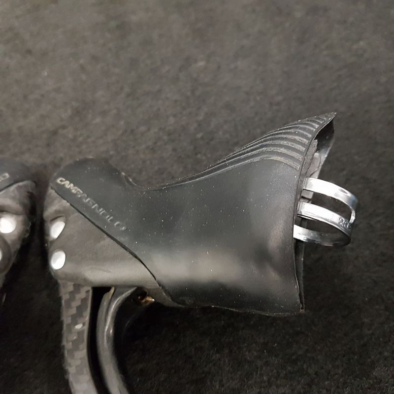 CAMPAGNOLO CENTAUR CARBON 10s" brake levers (Ref 749)