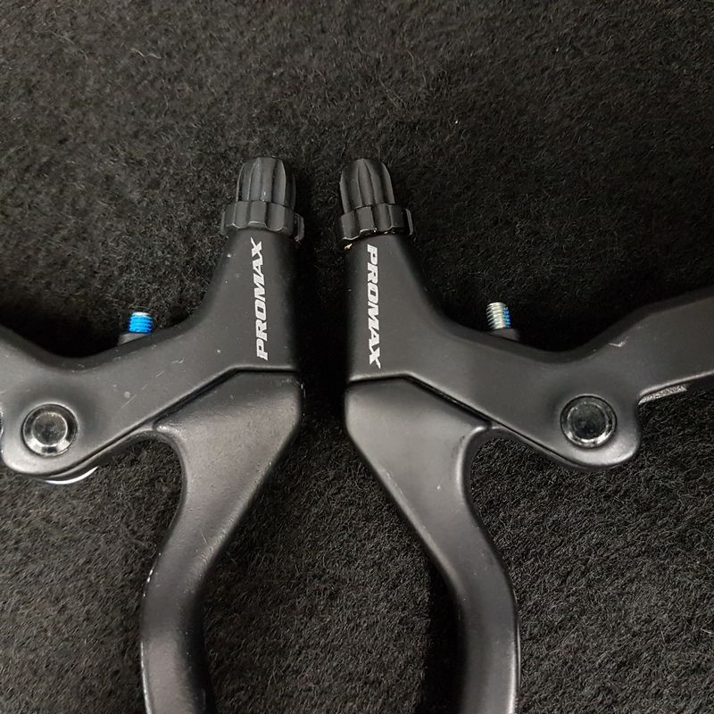 Manetas de freno "PROMAX V BRAKE" para bicicleta de montaña (Ref 739)